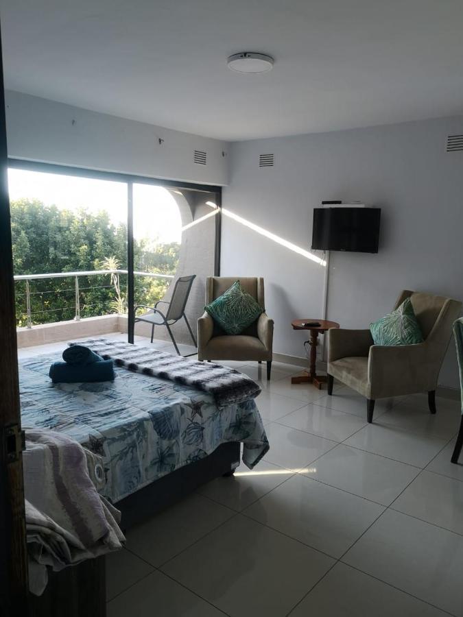 32 on Mendoza Durban Exterior foto